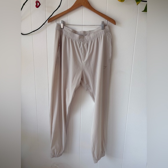 Gymshark Studio Joggers Pant Light Beige XL - Picture 1 of 4